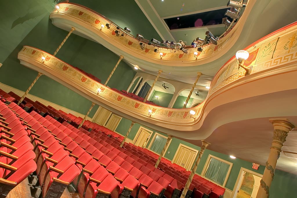 382011412 14b8c3d768 b