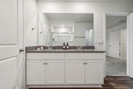 GI 103 N Farmhouse Dr Rental 60