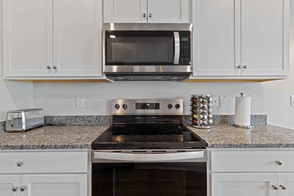 GI 234 N Farmhouse Dr Rental 21