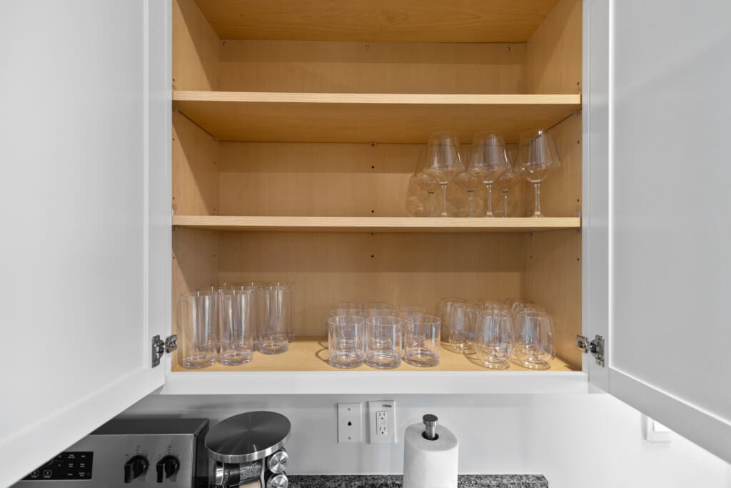 GI 234 N Farmhouse Dr Rental 27