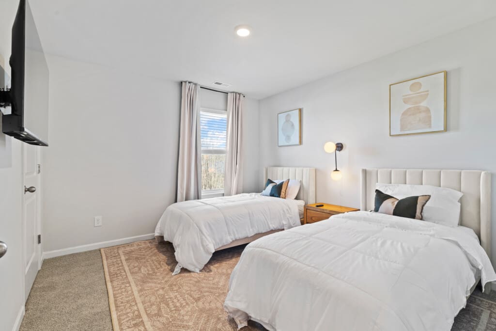 GI 234 N Farmhouse Dr Rental 63